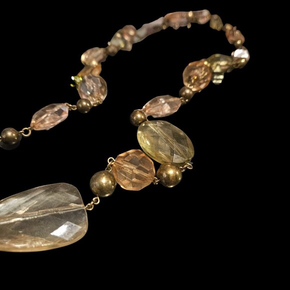 Premier Designs Mixed Bead Statement Necklace – Golden Tones & Faceted Acrylic - Picture 3 of 4